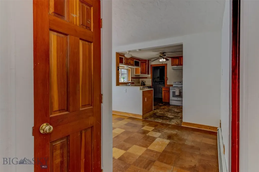 332 S K Street Livingston MT 59047