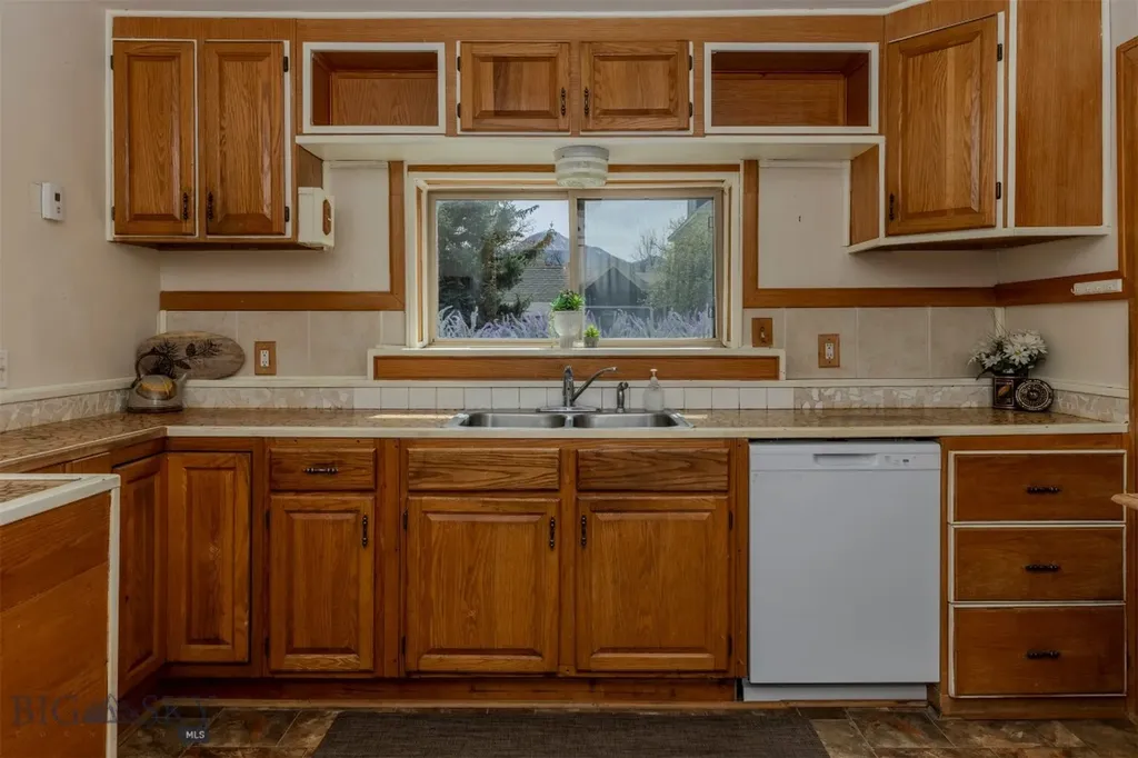 332 S K Street Livingston MT 59047