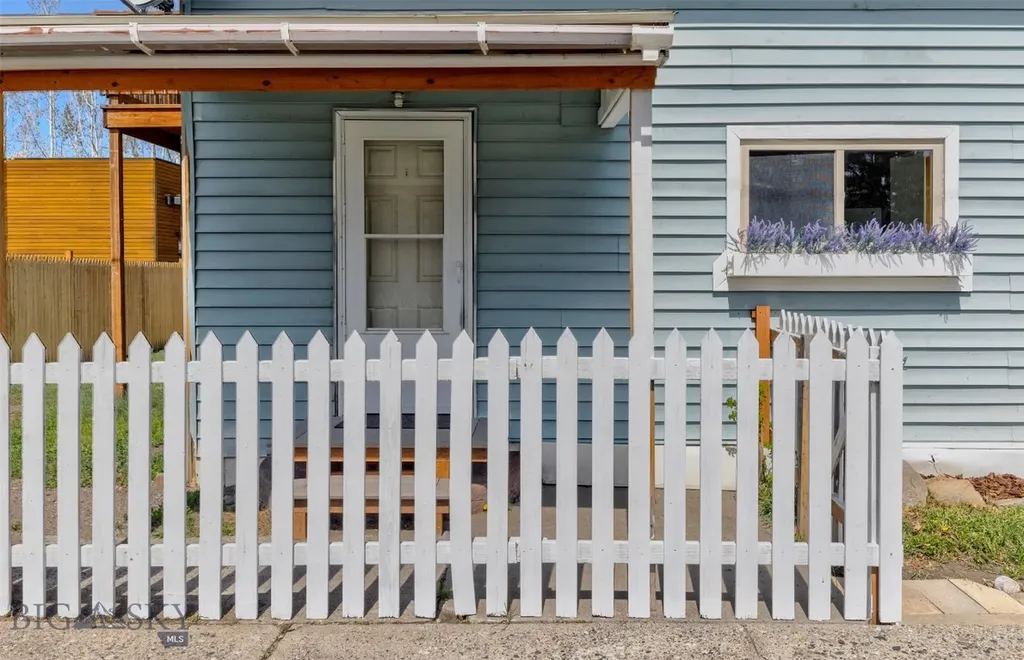 332 S K Street Livingston MT 59047