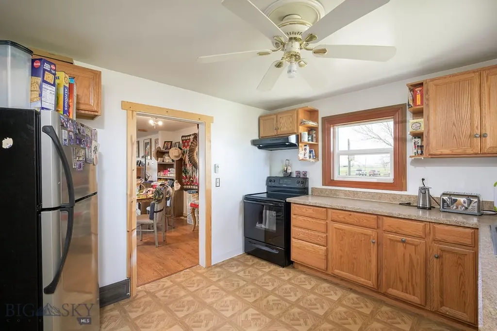 5213 Shepherd Acton Road Shepherd MT 59079