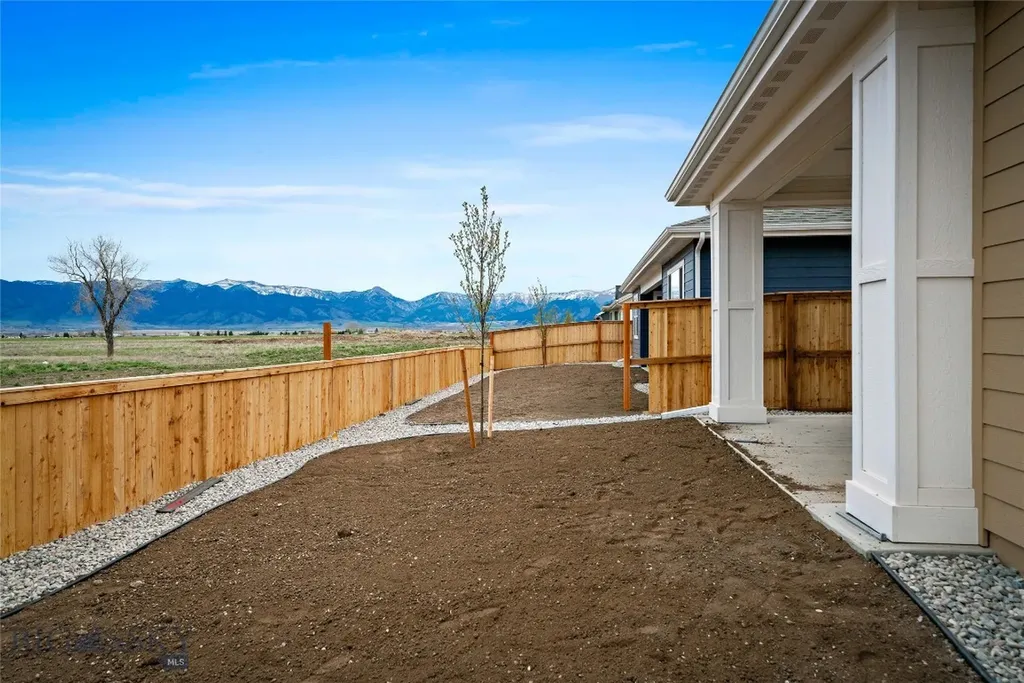 1511 Gunslinger Lane Belgrade MT 59714