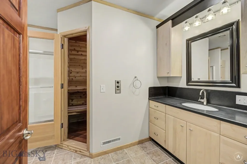 6131 Johnson East Helena MT 59635