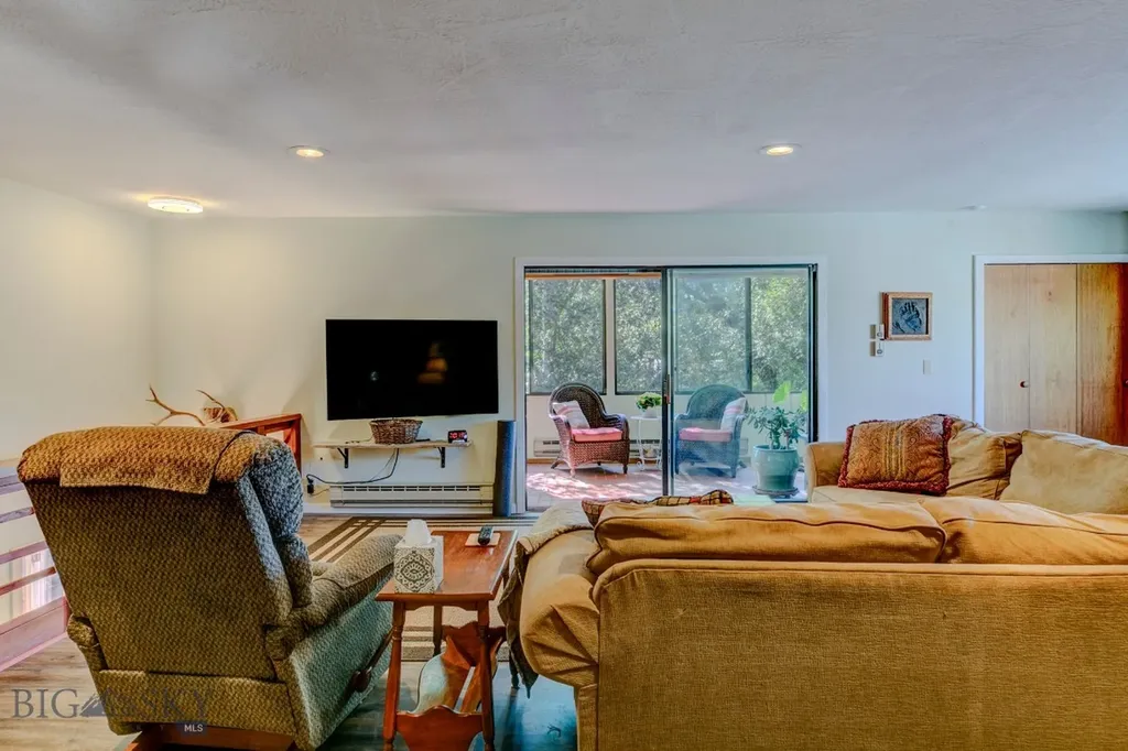 425 S 12th Street Livingston MT 59047