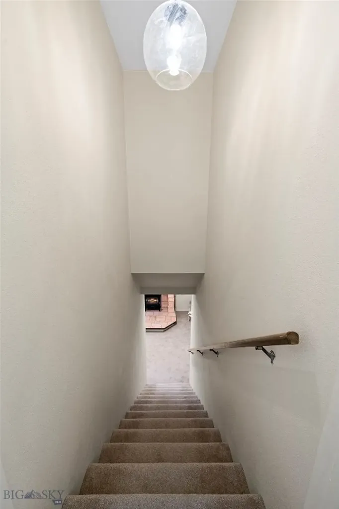 108 Secretariat Circle Belgrade MT 59714
