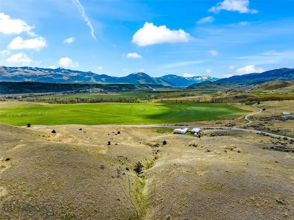 158 Dry Creek Road S Emigrant MT 59027