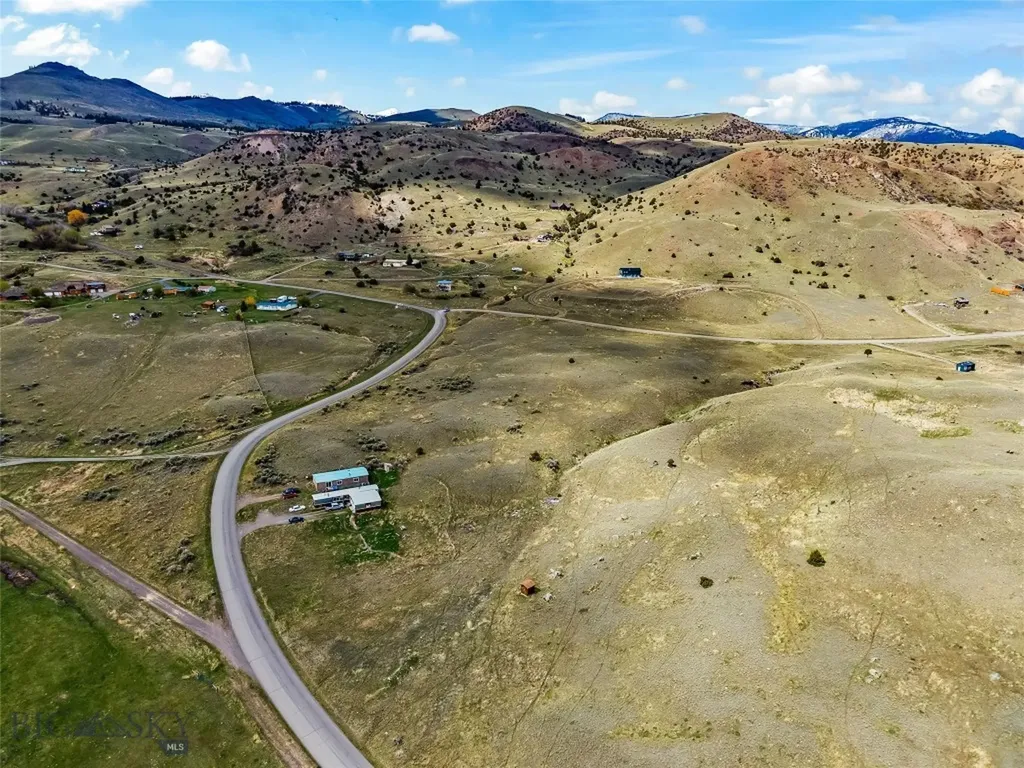 158 Dry Creek Road S Emigrant MT 59027