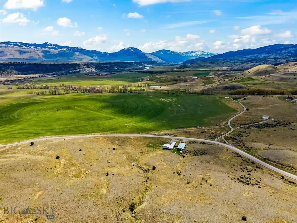 158 Dry Creek Road S Emigrant MT 59027
