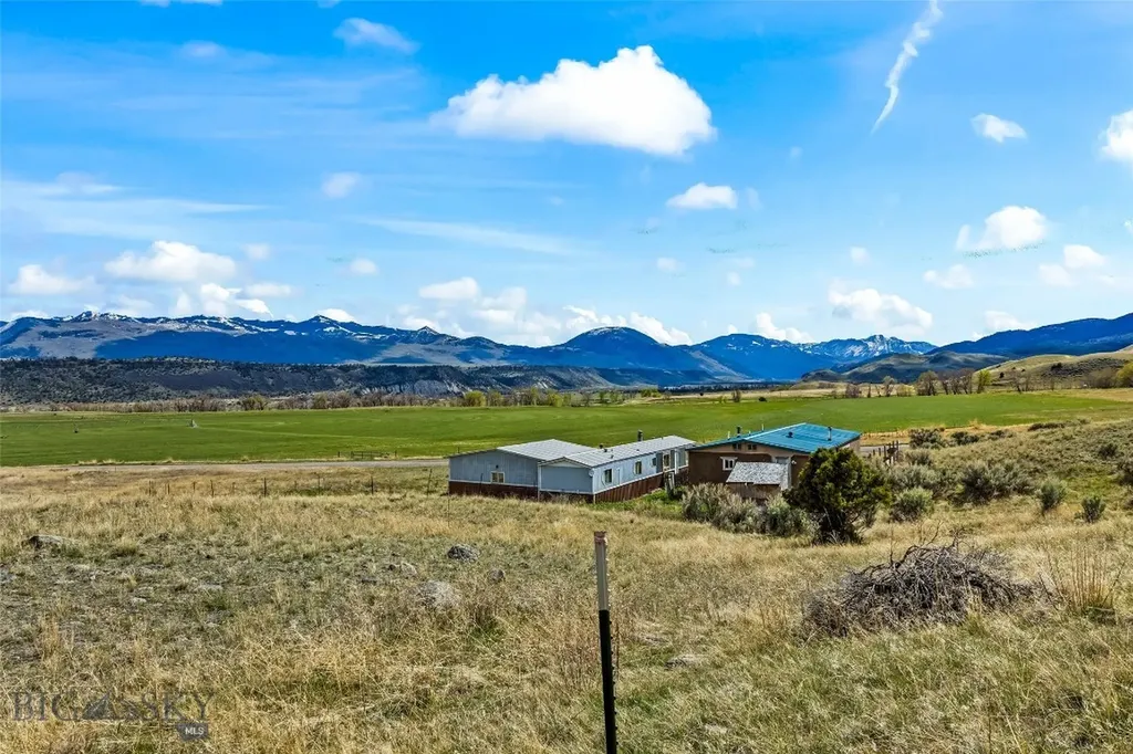 158 Dry Creek Road S Emigrant MT 59027