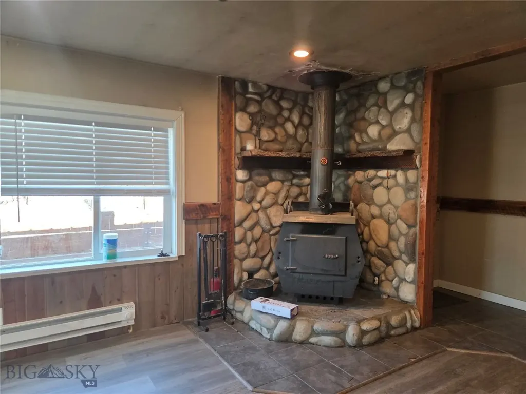 158 Dry Creek Road S Emigrant MT 59027