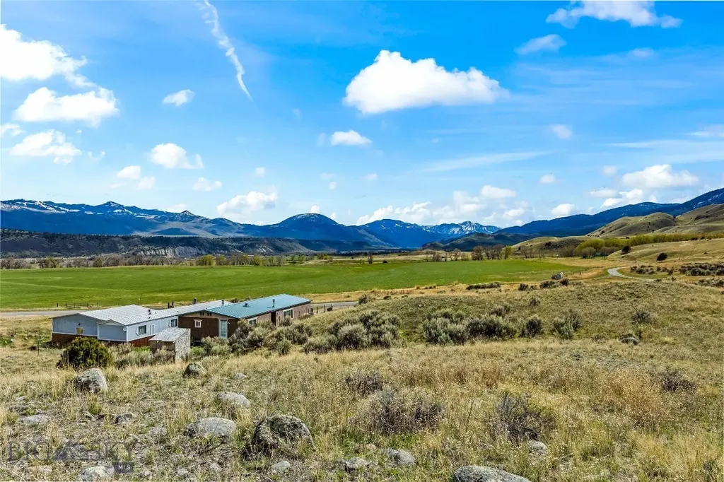 158 Dry Creek Road S Emigrant MT 59027