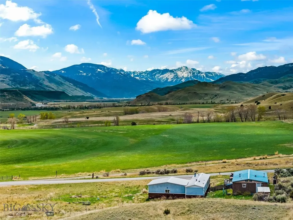 158 Dry Creek Road S Emigrant MT 59027
