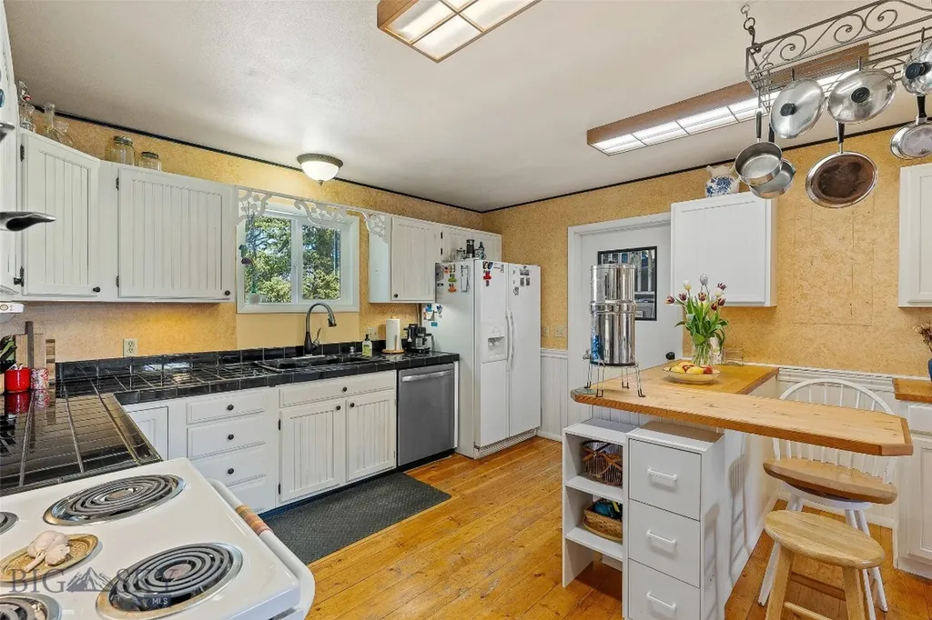 707 Montana Street Belgrade MT 59714