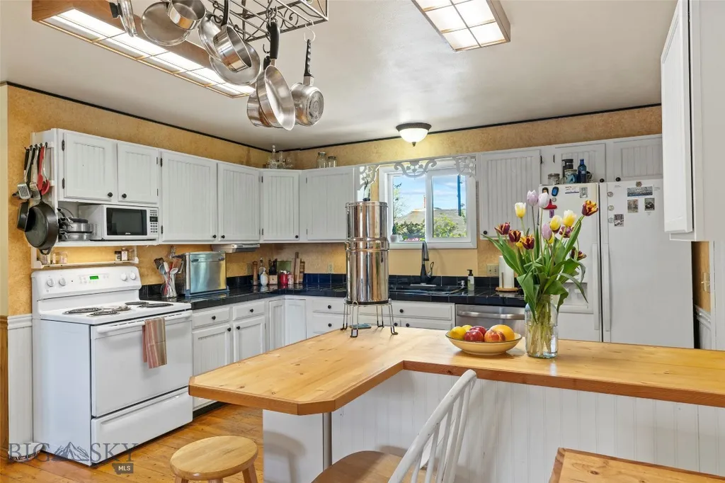 707 Montana Street Belgrade MT 59714