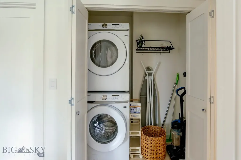 329 S B Street Livingston MT 59047