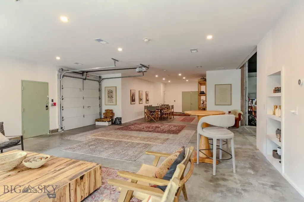 329 S B Street Livingston MT 59047