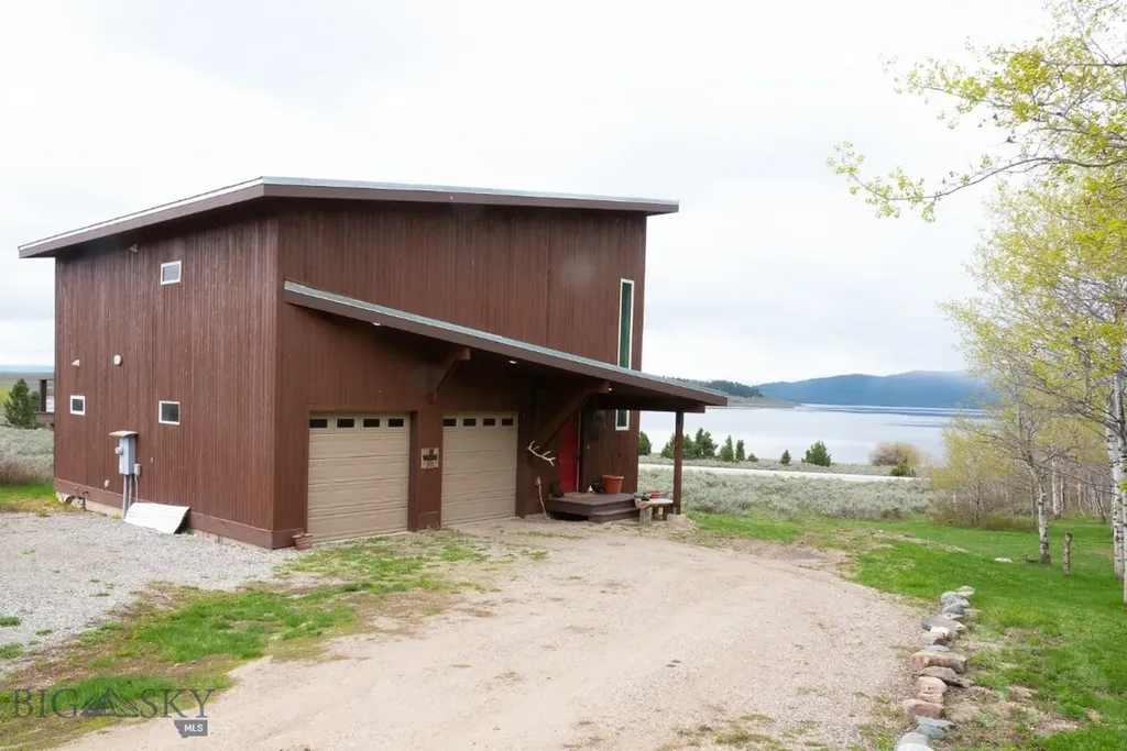 202 Beach Drive West Yellowstone MT 59758