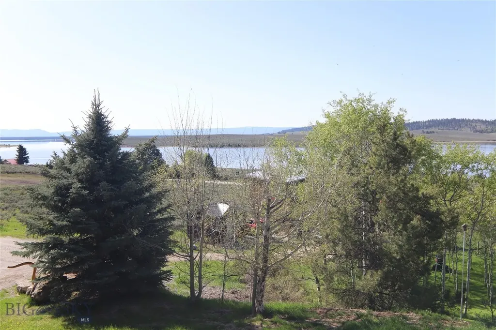 202 Beach Drive West Yellowstone MT 59758