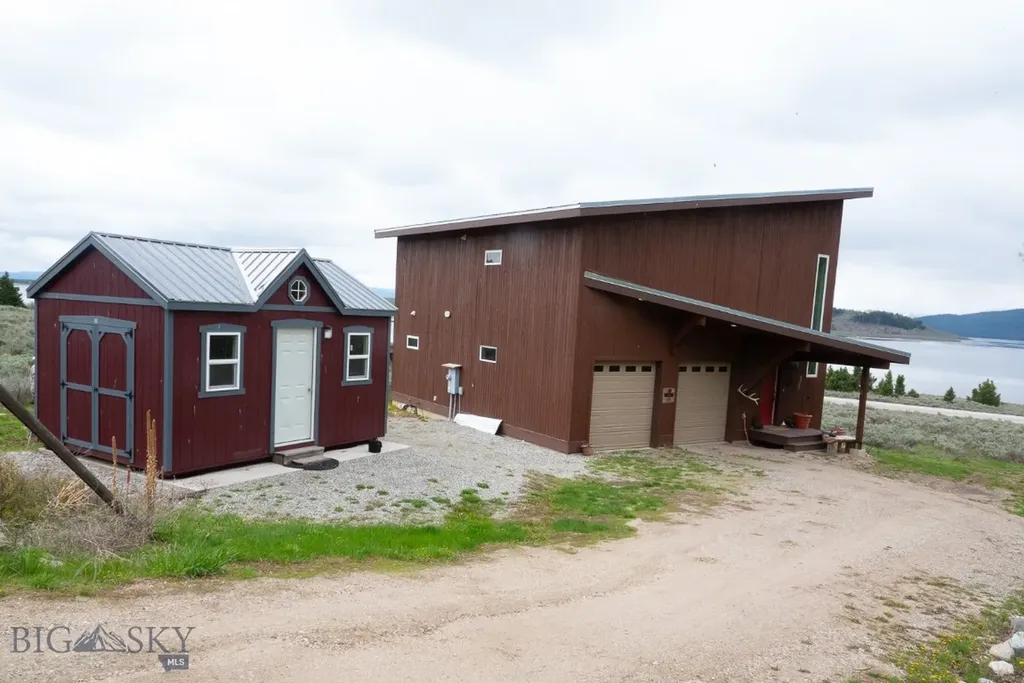 202 Beach Drive West Yellowstone MT 59758