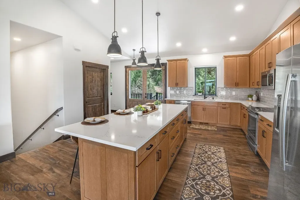 77 Rumsey Road Philipsburg MT 59858