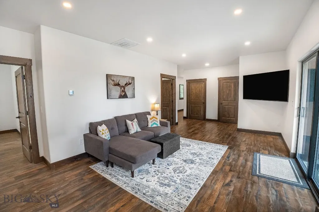 77 Rumsey Road Philipsburg MT 59858