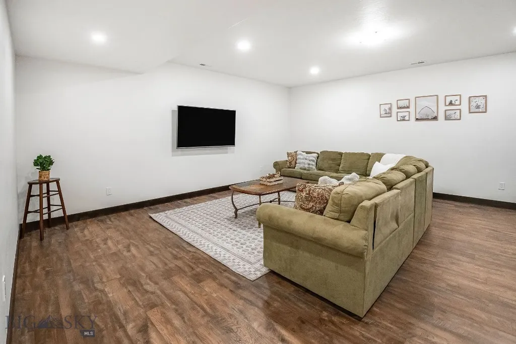 77 Rumsey Road Philipsburg MT 59858
