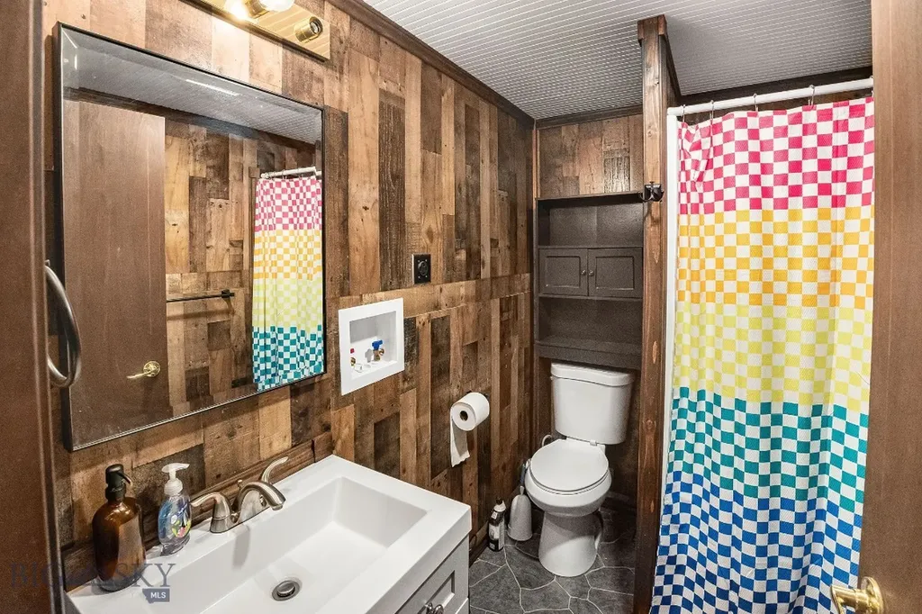 77 Rumsey Road Philipsburg MT 59858
