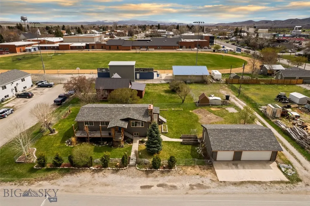 209 4th Street Townsend MT 59644