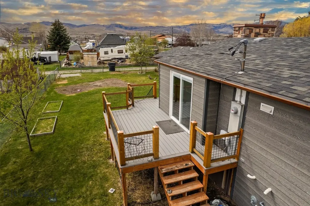 209 4th Street Townsend MT 59644