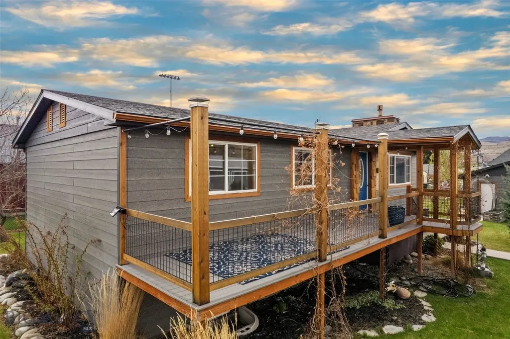 209 4th Street Townsend MT 59644