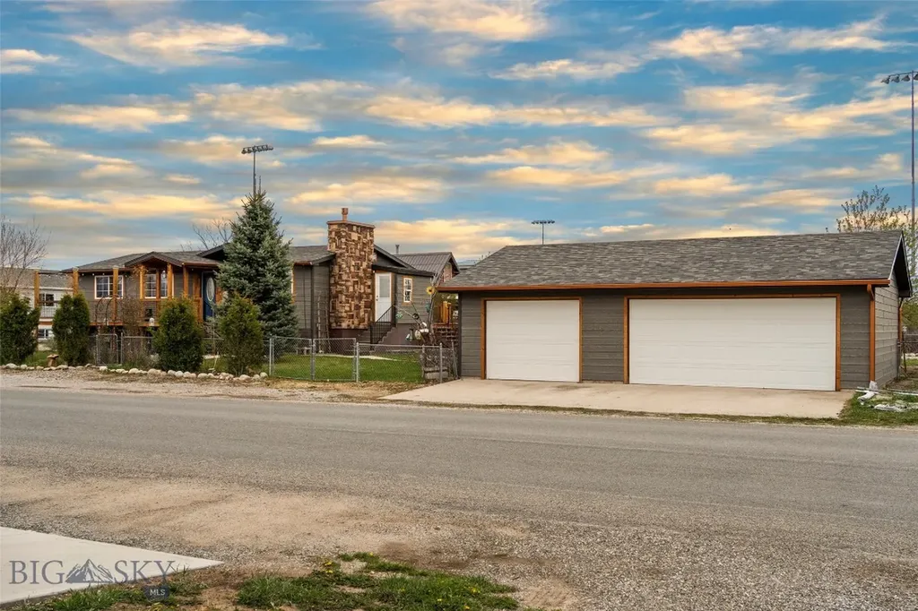 209 4th Street Townsend MT 59644