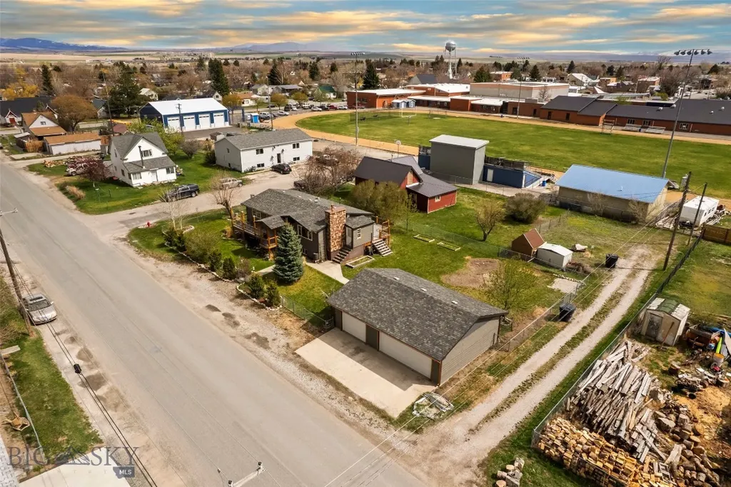 209 4th Street Townsend MT 59644