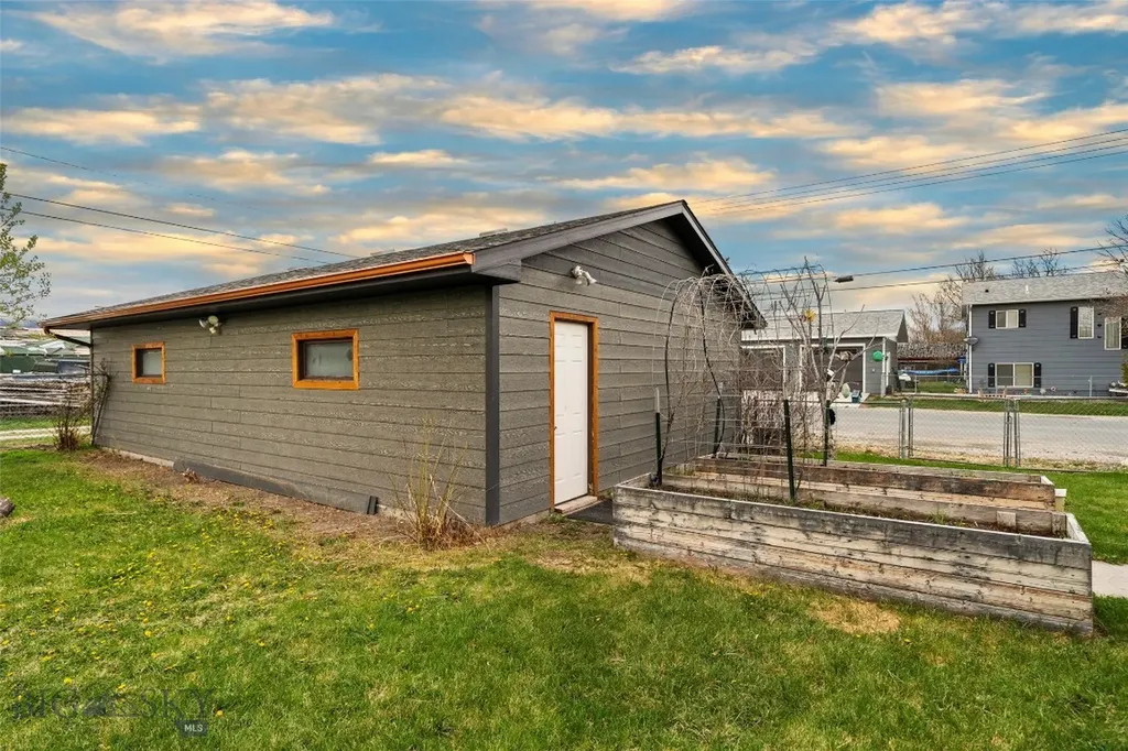 209 4th Street Townsend MT 59644