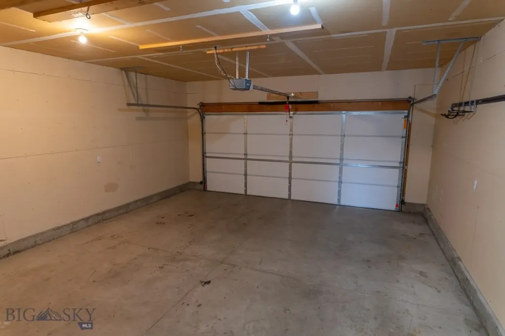1106 Sunrise Drive Belgrade MT 59714