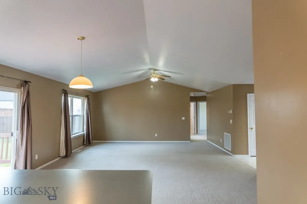 1106 Sunrise Drive Belgrade MT 59714