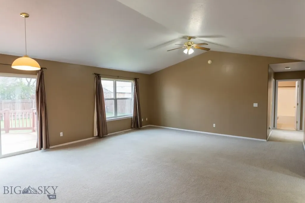 1106 Sunrise Drive Belgrade MT 59714