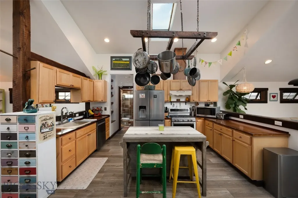 110 Double L Manhattan MT 59741