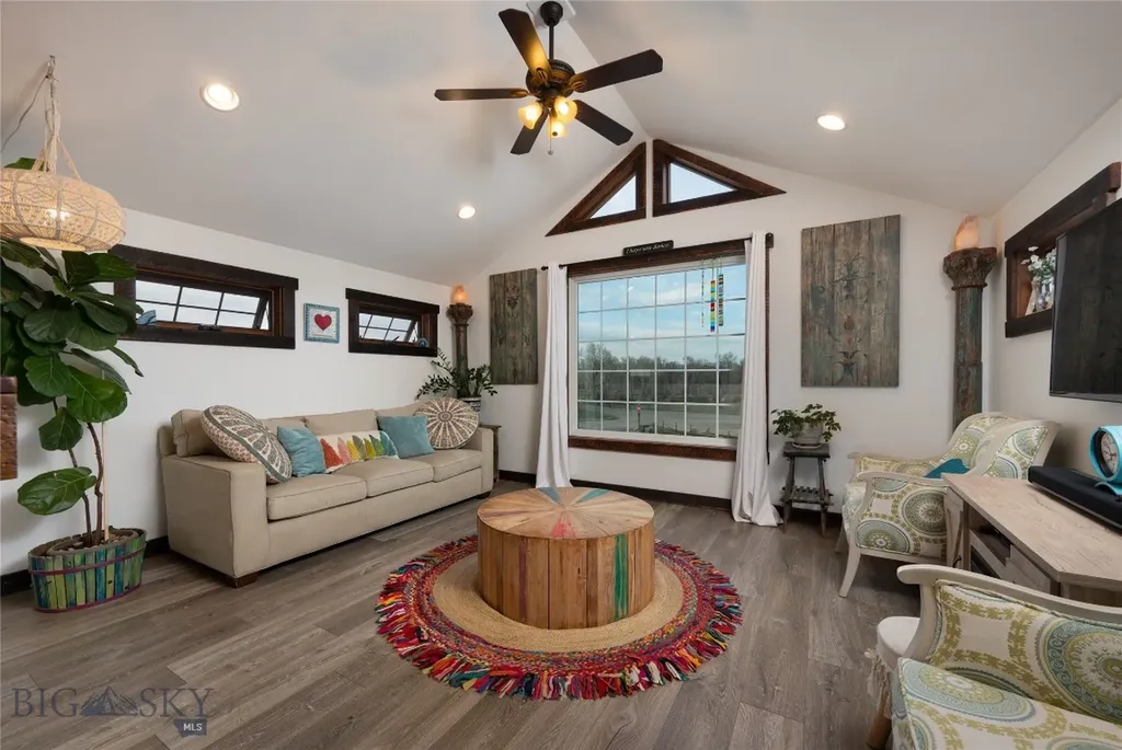 110 Double L Manhattan MT 59741