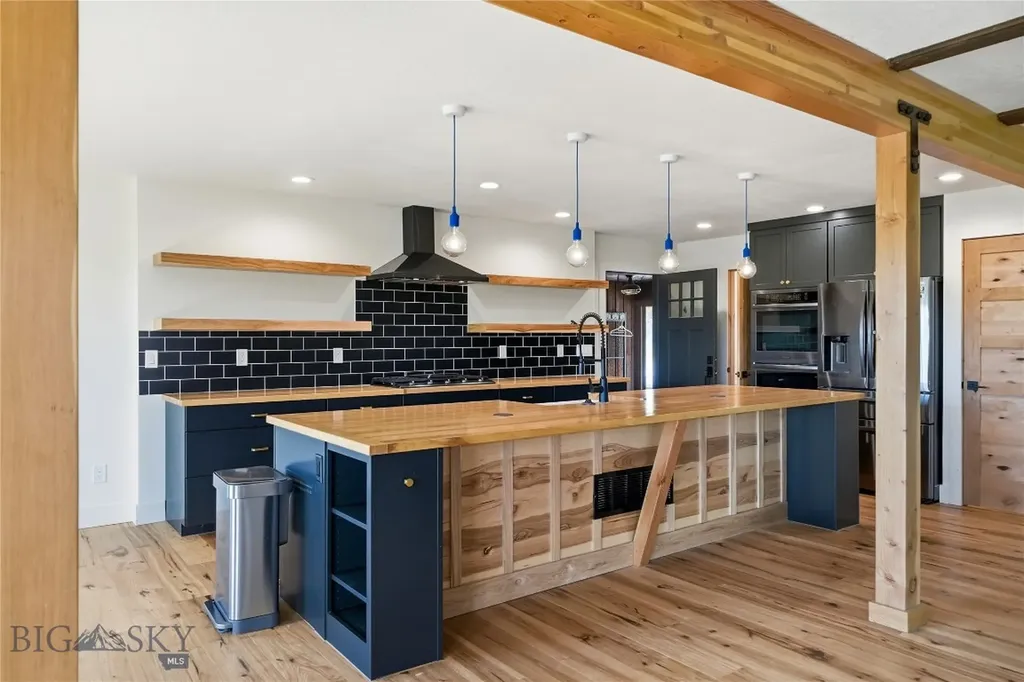 8685 Churchill Manhattan MT 59741