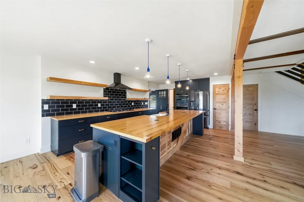 8685 Churchill Manhattan MT 59741
