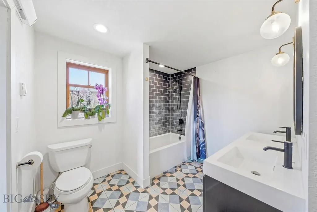 8685 Churchill Manhattan MT 59741