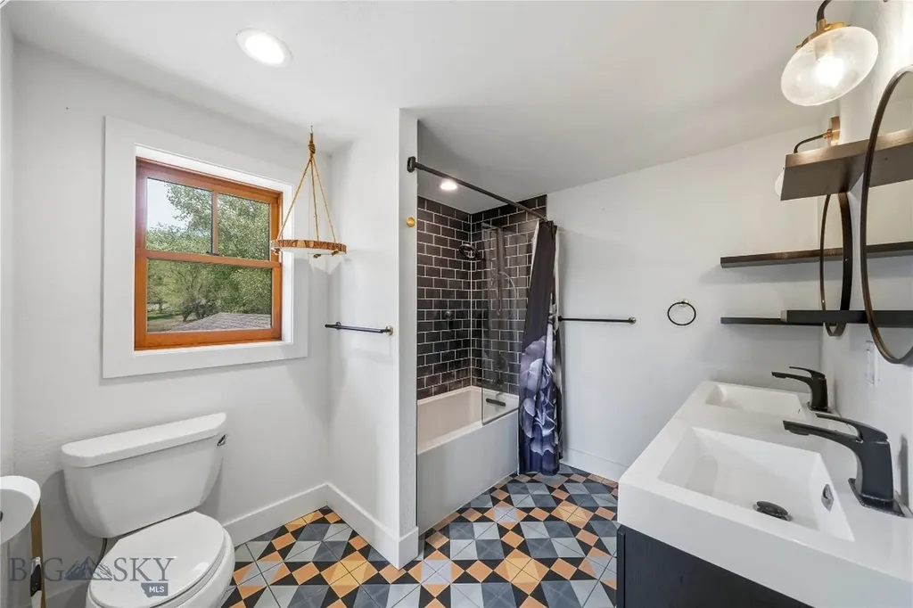 8685 Churchill Manhattan MT 59741