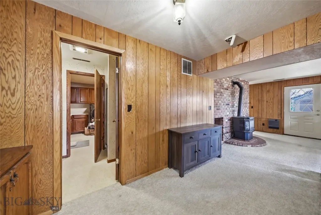 8685 Churchill Manhattan MT 59741
