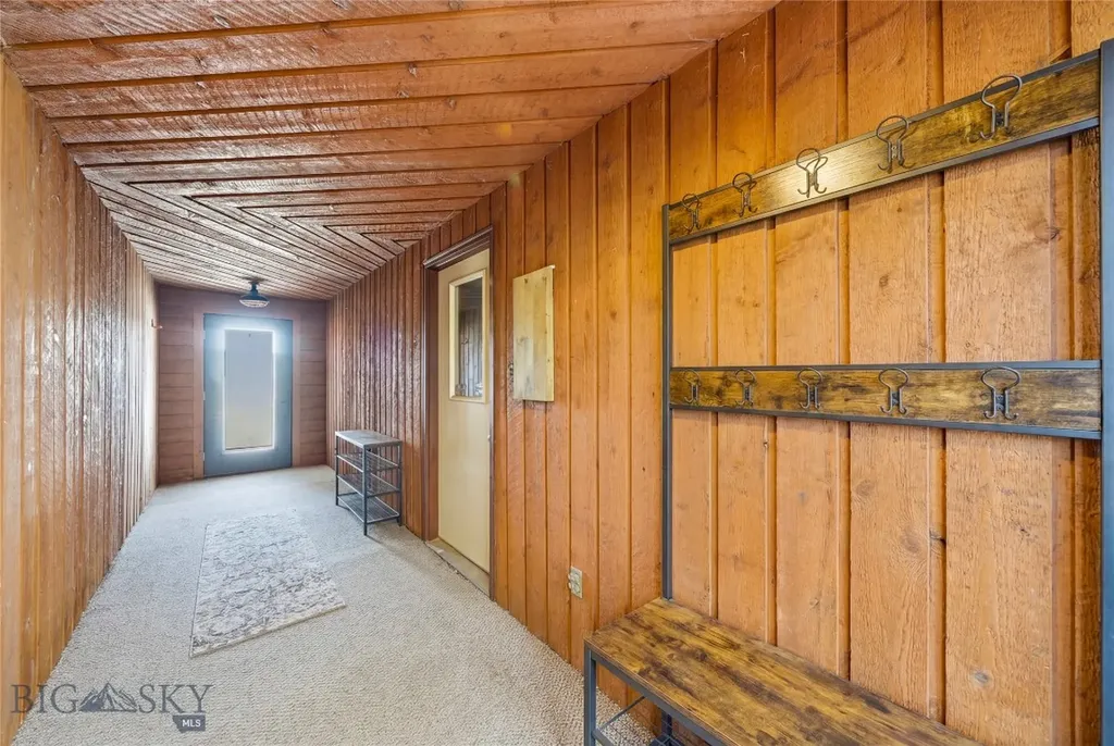8685 Churchill Manhattan MT 59741