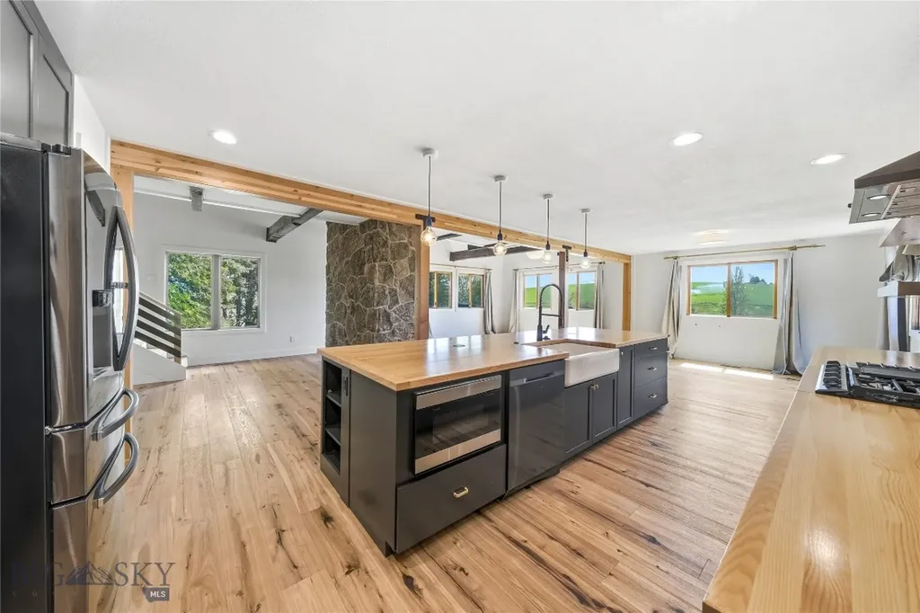 8685 Churchill Manhattan MT 59741