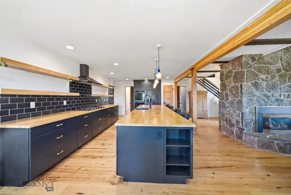 8685 Churchill Manhattan MT 59741