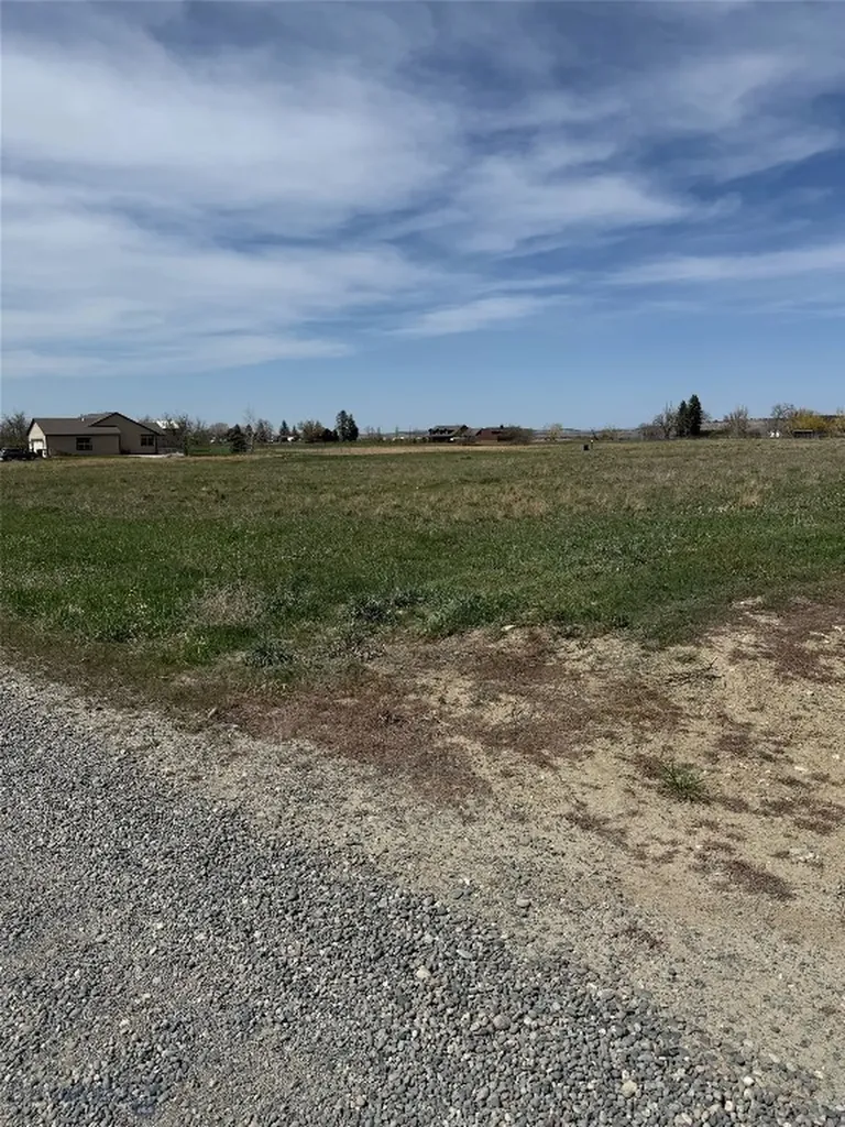 7285 Whitetail Run Shepherd MT 59079
