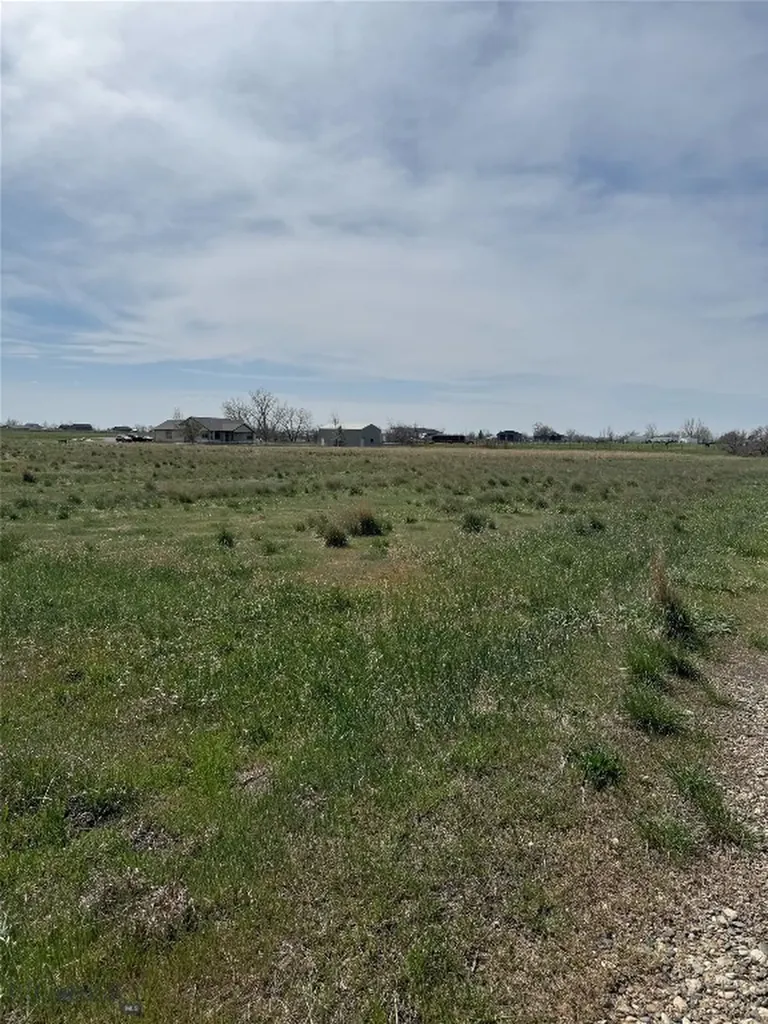 7285 Whitetail Run Shepherd MT 59079