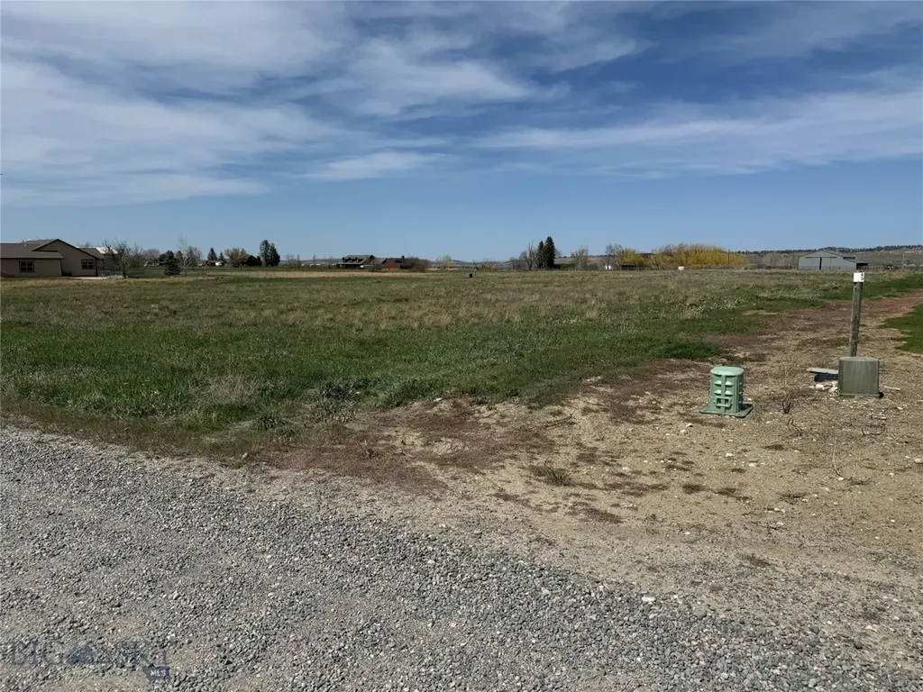 7285 Whitetail Run Shepherd MT 59079