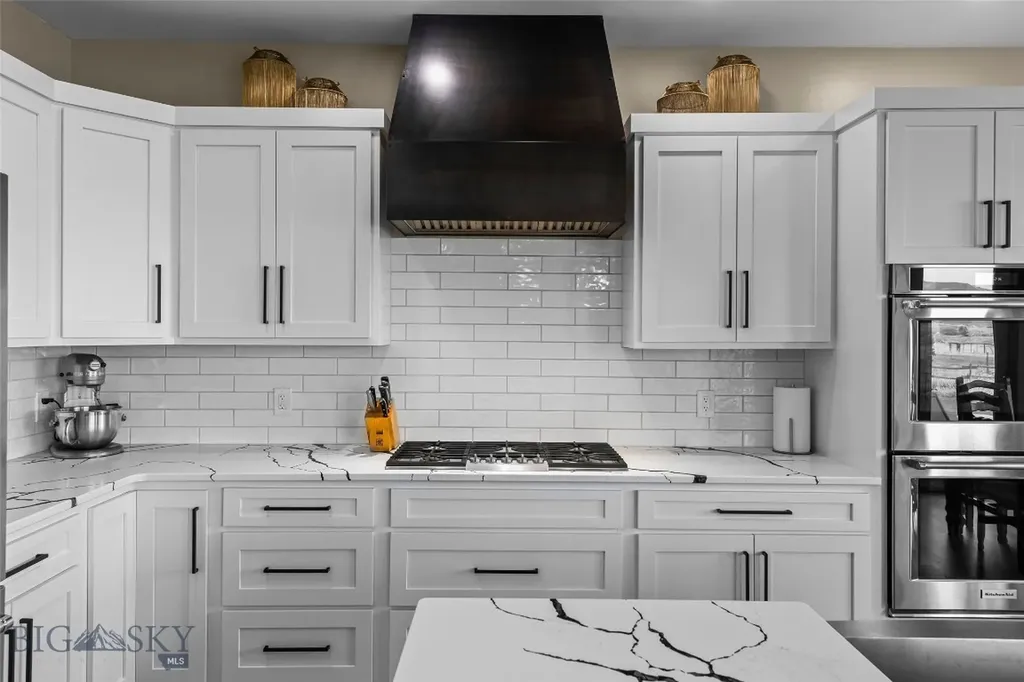 51 Paddock Court Bozeman MT 59718