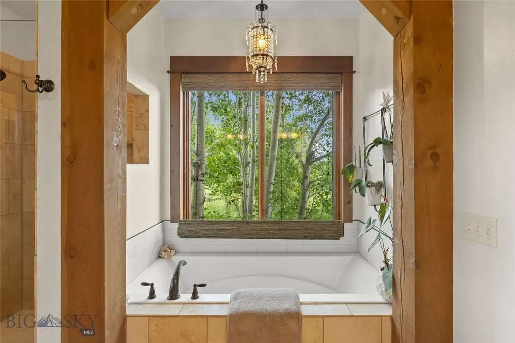 51 Paddock Court Bozeman MT 59718